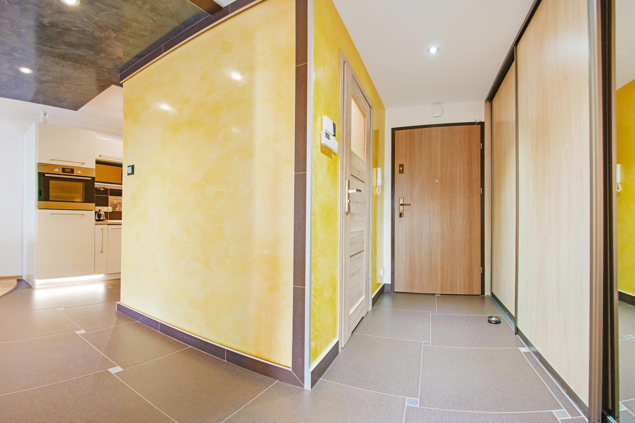 Apartamenty Sun & Snow Lesny Dom كارباش المظهر الخارجي الصورة